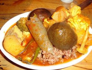 具の大きく、具がいっぱいの奈良カレー 具の大きく、具がいっぱいの奈良カレー